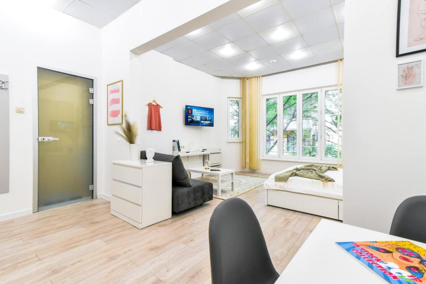 Duplex Condo Prime Location 2Bth 2 Studios Sofia Eksteriør billede
